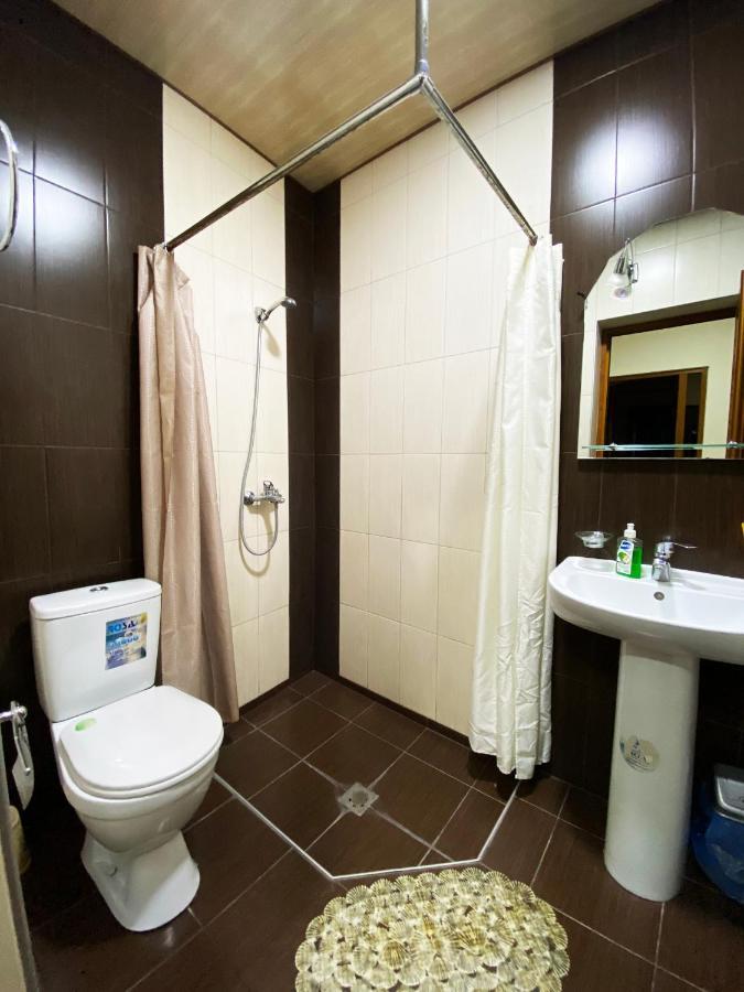 Domino Yerevan Hostel And Hotel Exterior photo