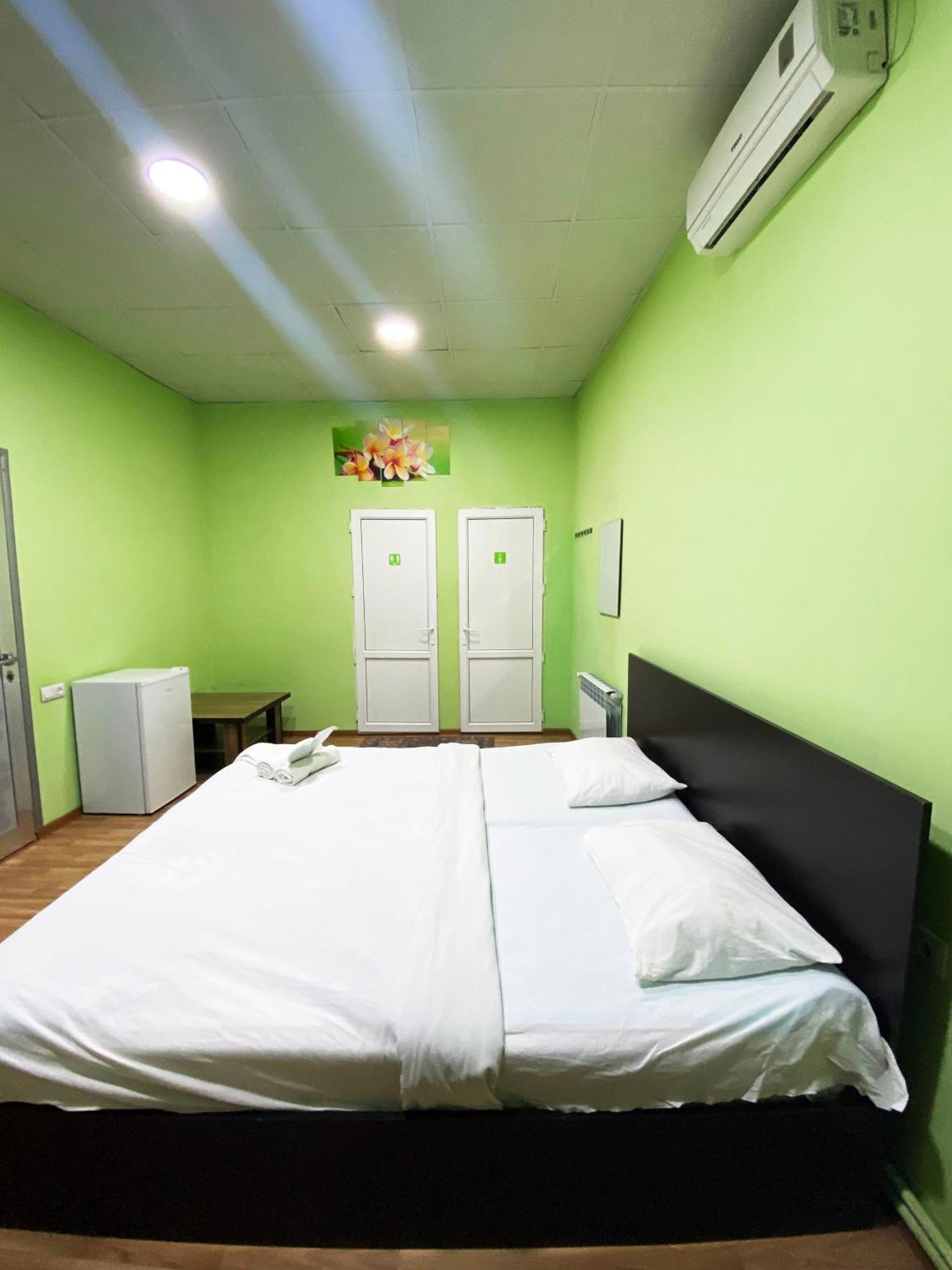 Domino Yerevan Hostel And Hotel Room photo